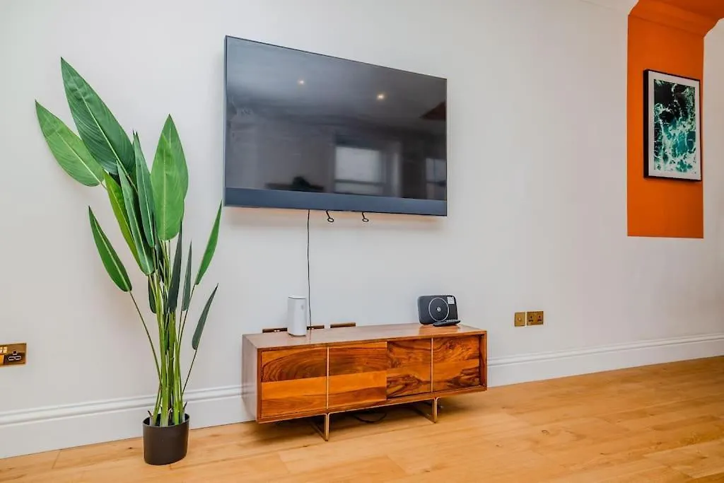 Apartament Free Parking Space 1 Car I Brighton Beach I Two Bedroom I Sleep 6 Guests I Super Central Location