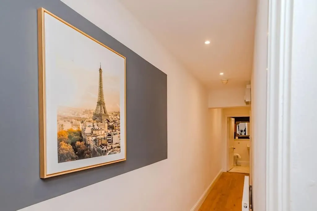 Free Parking Space 1 Car I Brighton Beach I Two Bedroom I Sleep 6 Guests I Super Central Location Apartament